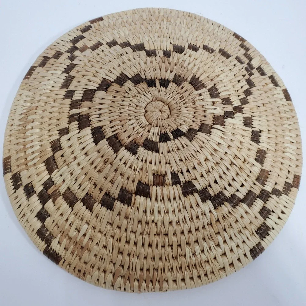Native Woven Round Basket Decorative Wall Art‎ Natural Tan Brown 9.5 in